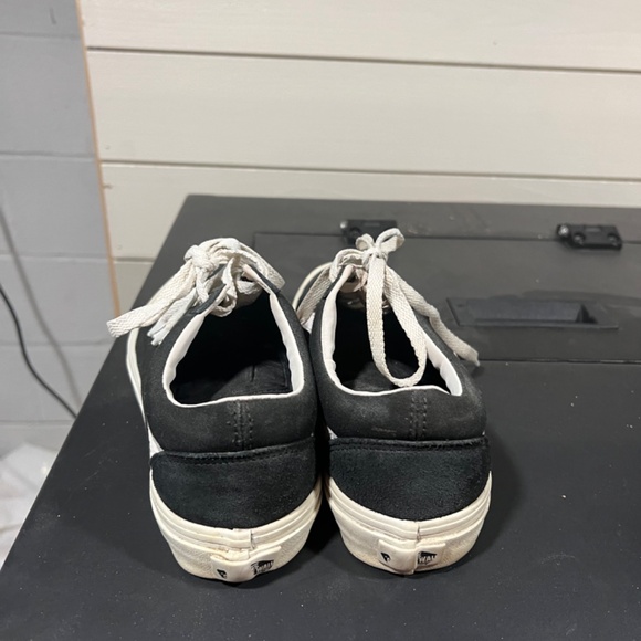 Black vans old skool - Picture 3 of 4